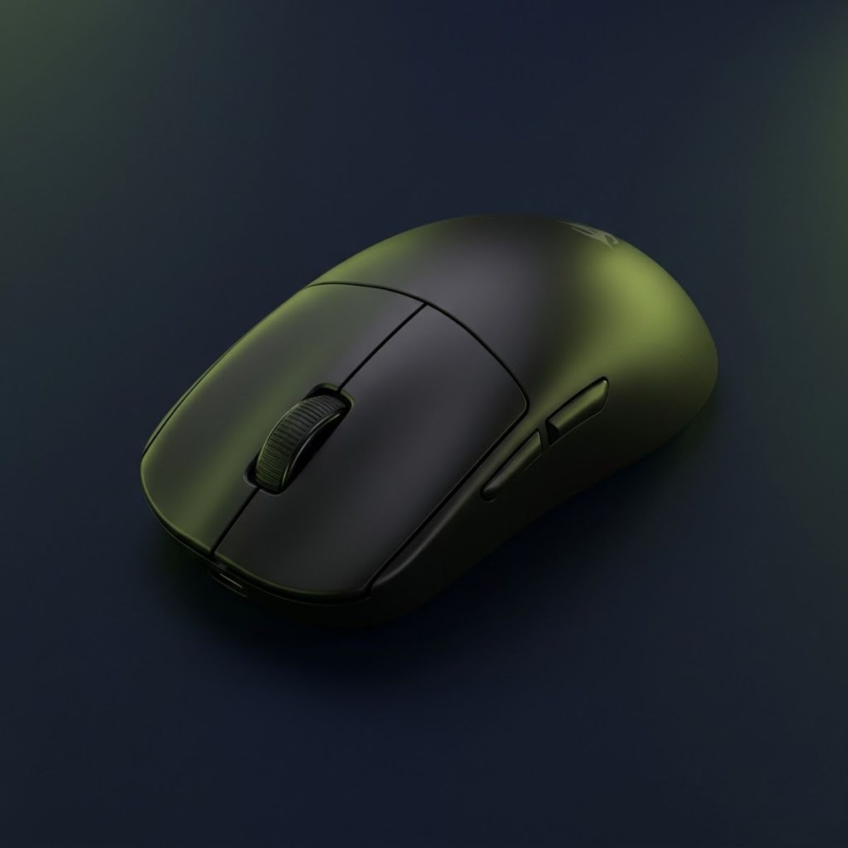 MCHOSE L7 Ultra Plus wireless gaming mouse for claw grip FPS players